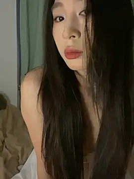 yaqing666 online show from April 2026 12:29:02 PM