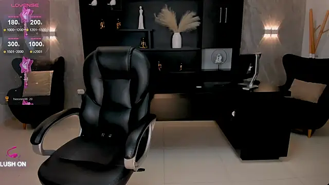 ChloeManson online show from December 2024 11:54:01 PM