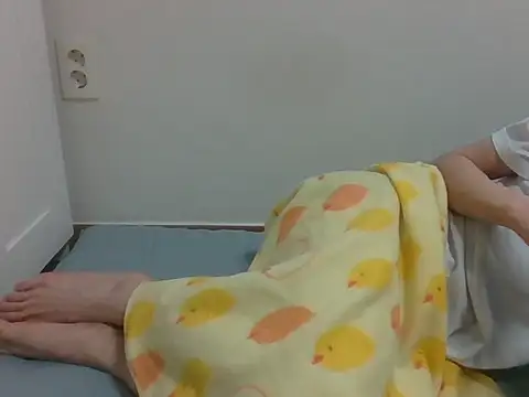 dongjun21 online show from February 2026 10:58:01 AM