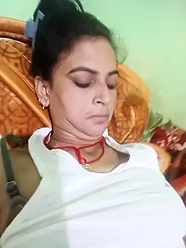 Snapshot of Big_soniya55A chatting on April 2026 01:53:02 AM Big soniya55A online show from April 2026 01:53:02 AM