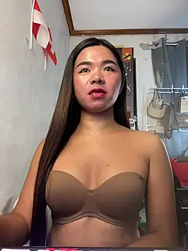 Snapshot of voganmarie chatting on June 2026 02:49:02 PM voganmarie online show from June 2026 02:49:02 PM
