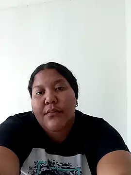 VaneandRossy online show from December 2025 01:30:01 PM