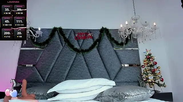 Amara Rossee online show from December 2025 07:18:01 PM