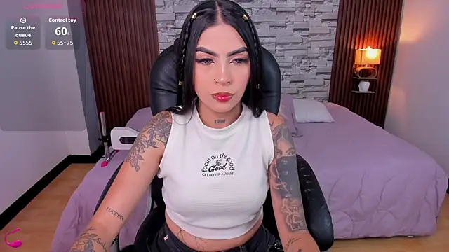  hanna miller   online show from May 2026 07:55:02 PM