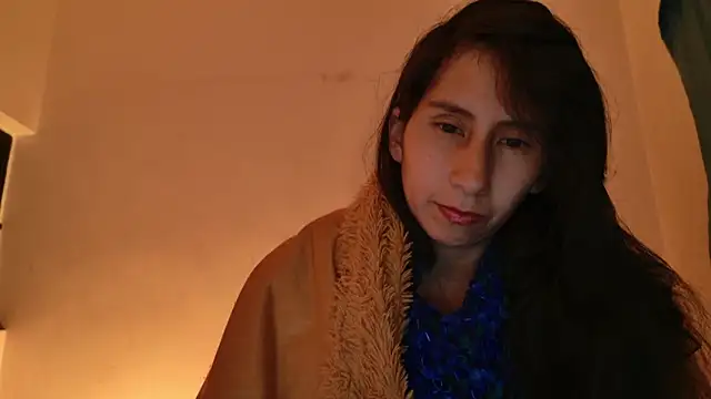 MoonLipsON- online show from June 2026 02:40:01 AM