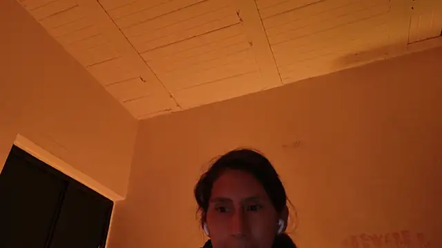 MoonLipsON- online show from June 2026 12:54:01 AM