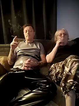 jefflatex45 online show from April 2026 10:34:02 PM