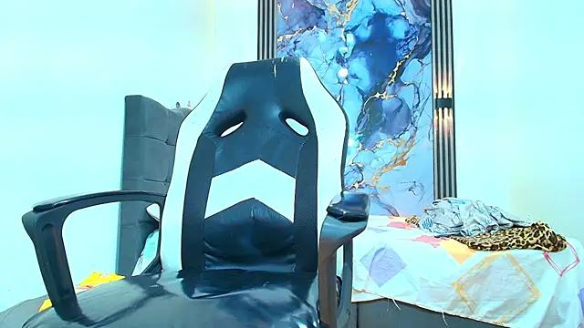 Snapshot of Valentina_and_sneider_ chatting on February 2026 06:56:02 PM Valentina and sneider online show from February 2026 06:56:02 PM