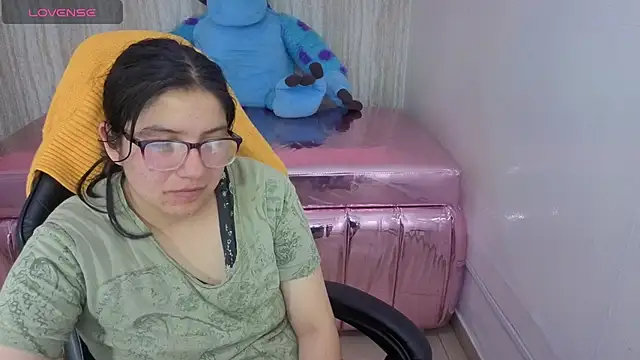 eva smit t online show from March 2026 02:18:01 AM