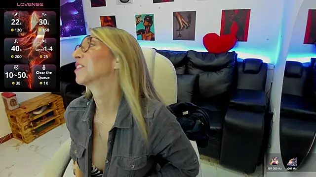 Snapshot of Scarlett_079 chatting on March 2026 12:01:01 PM Scarlett 079 online show from March 2026 12:01:01 PM