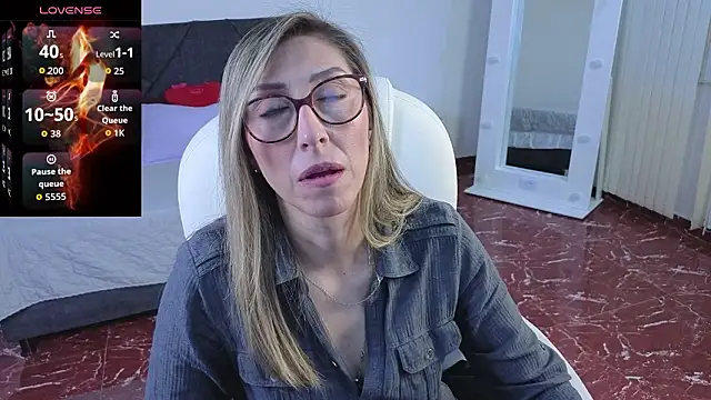 Snapshot of Scarlett_079 chatting on March 2026 12:00:02 PM Scarlett 079 online show from March 2026 12:00:02 PM