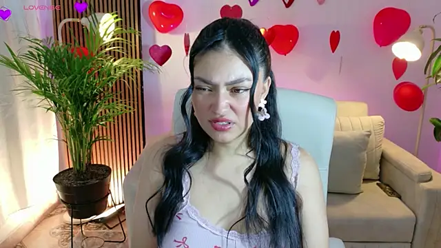 Snapshot of victoria___moon chatting on February 2026 01:18:01 PM victoria moon online show from February 2026 01:18:01 PM