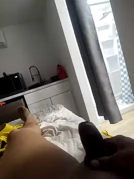 Snapshot of moneytalk516 chatting on February 2026 08:37:02 PM moneytalk516 online show from February 2026 08:37:02 PM