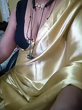 Snapshot of Preeti345 chatting on May 2026 09:07:01 AM Preeti345 online show from May 2026 09:07:01 AM