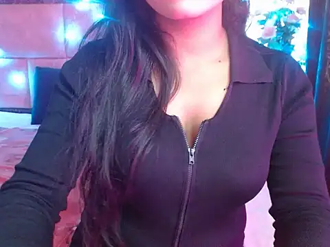 Lola Bebe online show from March 2026 06:06:02 AM