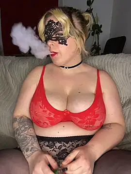 MIKATHENA online show from January 2026 09:16:01 PM