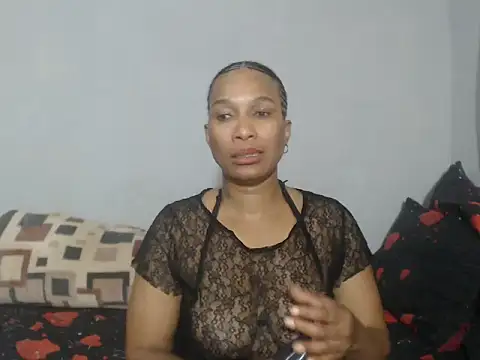 Phoenix Curvelicious online show from January 2026 12:43:01 PM