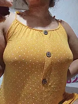Snapshot of -Batta- chatting on July 2026 02:12:02 PM -Batta- online show from July 2026 02:12:02 PM