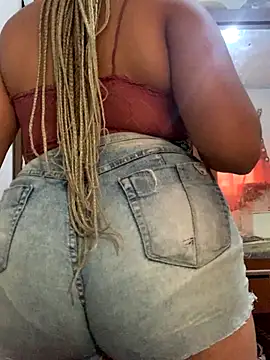 CorujinhaSafada online show from December 2025 08:58:01 PM