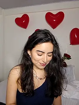 Snapshot of saasha_Petit chatting on February 2026 10:29:02 AM saasha Petit online show from February 2026 10:29:02 AM