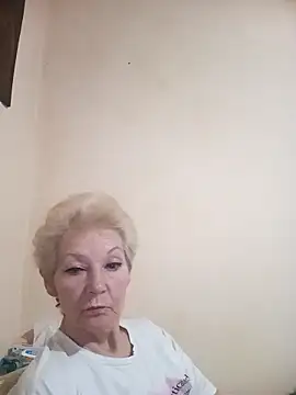 Snapshot of Calypso-Loove chatting on April 2026 04:21:02 PM Calypso-Loove online show from April 2026 04:21:02 PM