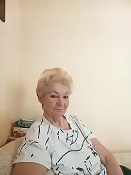 Snapshot of Calypso-Loove chatting on April 2026 12:29:02 PM Calypso-Loove online show from April 2026 12:29:02 PM
