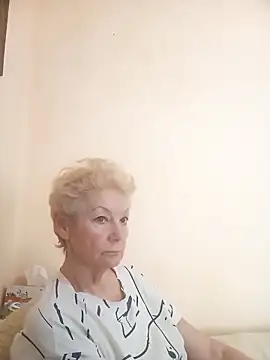 Snapshot of Calypso-Loove chatting on April 2026 01:41:02 PM Calypso-Loove online show from April 2026 01:41:02 PM