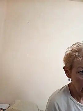 Snapshot of Calypso-Loove chatting on May 2026 10:01:02 AM Calypso-Loove online show from May 2026 10:01:02 AM