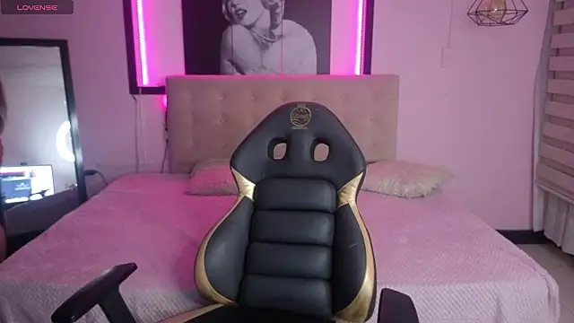 Sara valderrama  online show from March 2026 12:55:02 PM