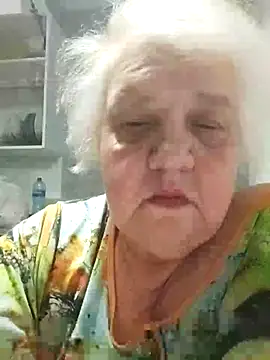 HapinessLovee online show from April 2026 07:53:01 PM