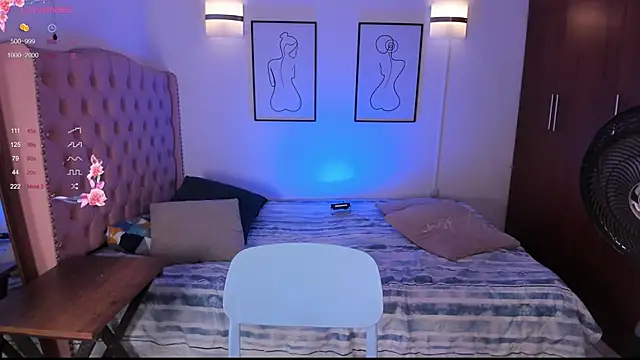 Snapshot of vaalentiino chatting on February 2026 07:32:02 PM vaalentiino online show from February 2026 07:32:02 PM