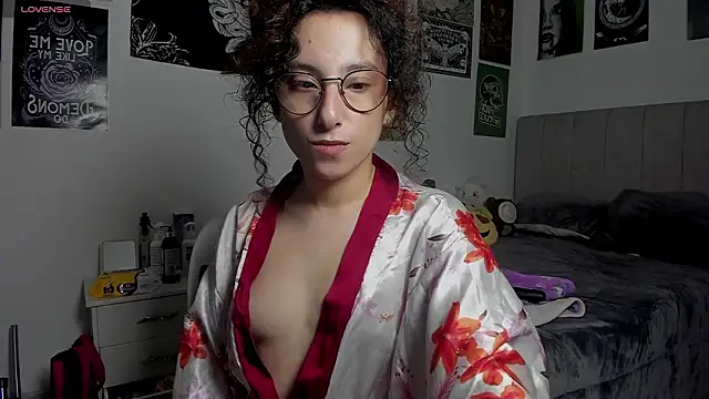 little  ammy online show from March 2026 05:48:02 AM