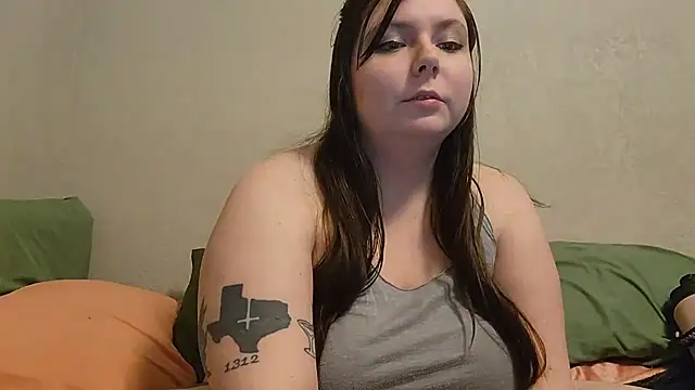 Snapshot of cupcakeclown chatting on February 2026 04:40:02 AM cupcakeclown online show from February 2026 04:40:02 AM