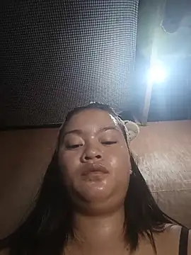 Snapshot of angela_rose20 chatting on June 2026 11:00:02 AM angela rose20 online show from June 2026 11:00:02 AM