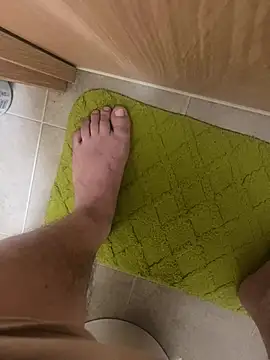 hairylittledic online show from July 2026 11:12:02 PM
