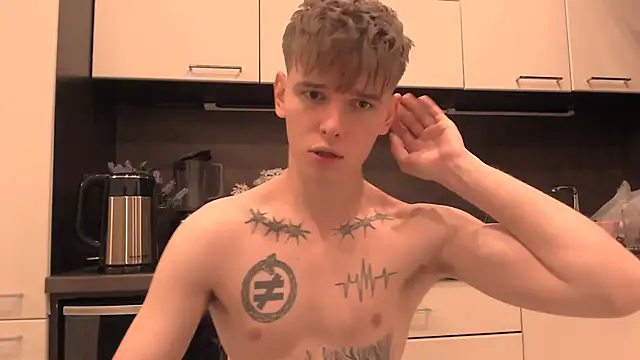 Snapshot of Fredd_Xanders chatting on December 2025 03:26:02 AM Fredd Xanders online show from December 2025 03:26:02 AM