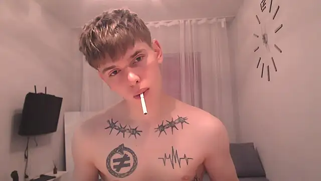 Snapshot of Fredd_Xanders chatting on June 2026 06:50:01 PM Fredd Xanders online show from June 2026 06:50:01 PM
