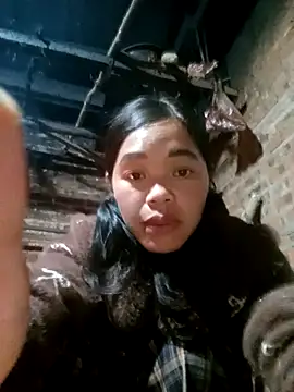 Snapshot of mon-monk chatting on December 2025 01:05:02 PM mon-monk online show from December 2025 01:05:02 PM