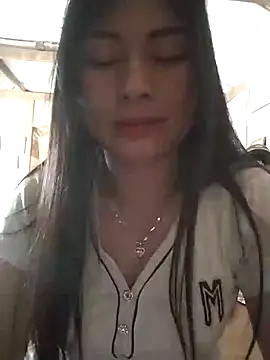 Snapshot of Paerl-sweet chatting on March 2026 07:27:01 AM Paerl-sweet online show from March 2026 07:27:01 AM