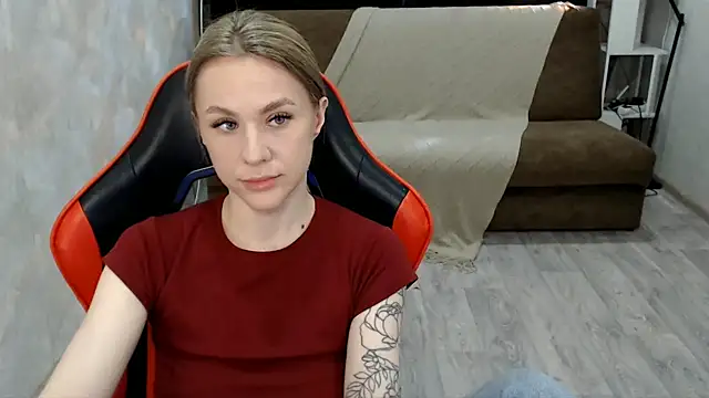 MiaBun1 online show from February 2026 04:27:01 AM