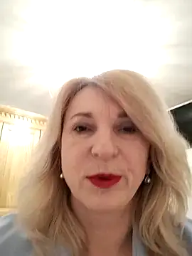 AhlyssaLove1155 online show from February 2026 06:00:02 PM