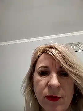 AhlyssaLove1155 online show from February 2026 05:24:01 PM