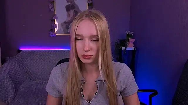 Snapshot of effysosweet chatting on February 2026 01:45:04 AM effysosweet online show from February 2026 01:45:04 AM