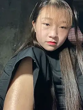 hinata-xx online show from April 2026 11:44:02 AM