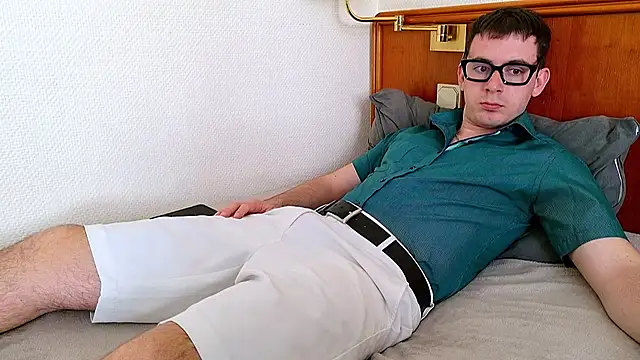 Snapshot of Tommy_Lidds chatting on May 2026 03:40:02 PM Tommy Lidds online show from May 2026 03:40:02 PM