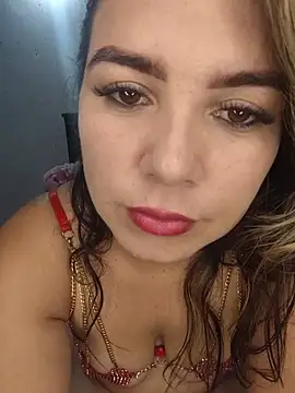 Snapshot of Charlott_smi chatting on June 2026 05:33:02 PM Charlott smi online show from June 2026 05:33:02 PM