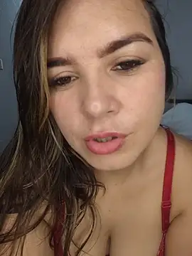 Snapshot of Charlott_smi chatting on June 2026 05:01:02 PM Charlott smi online show from June 2026 05:01:02 PM