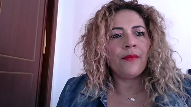 mariajosebarrazaa online show from May 2026 04:14:01 PM