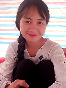 Him MountainGirl online show from February 2026 02:39:02 AM