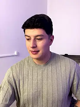 Snapshot of Goldenknight33 chatting on January 2026 04:11:02 PM Goldenknight33 online show from January 2026 04:11:02 PM